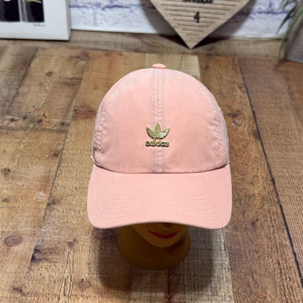 Adidas Women's Fit ORI Relaxed Metal Logo Strapback  Cap Hat DUSTY ROSE